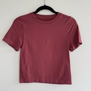 Women's Slim Fit Short Sleeve Seamless Baby T-Shirt